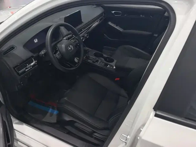 Honda Civic — Фото автомобиля 9