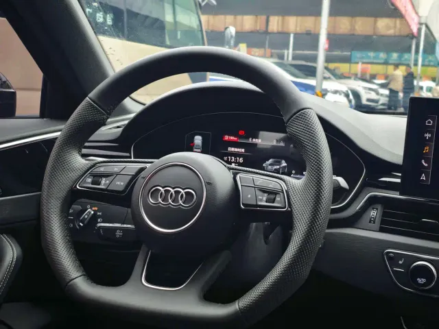 Audi A4L — Фото автомобиля 8