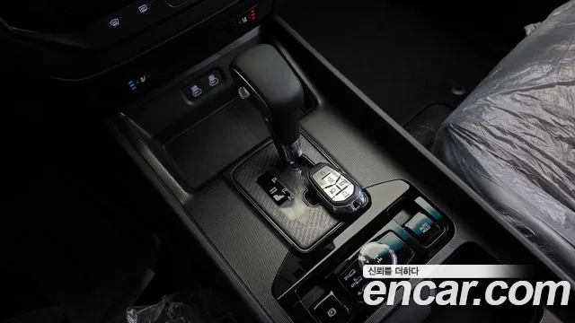 KG_Mobility_Ssangyong Musso Musso (Q300) Дизель 2.2 4WD — Фото автомобиля 9