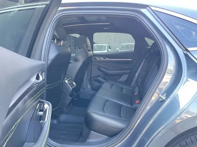 Geely Xingrui — Фото автомобиля 12