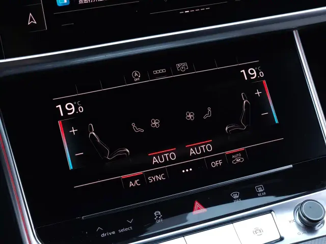 Audi A6L — Фото автомобиля 17