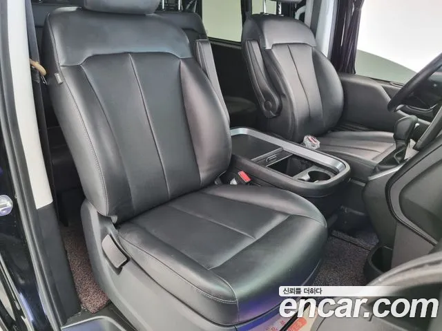 Hyundai Staria Staria Карго 5 мест — Фото автомобиля 15