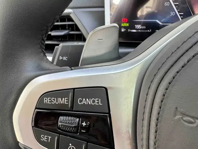 BMW 3 Series — Фото автомобиля 12