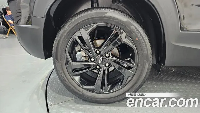 ChevroletGMDaewoo Trailblazer Trailblazer 1.3 турбо 4WD — Фото автомобиля 5