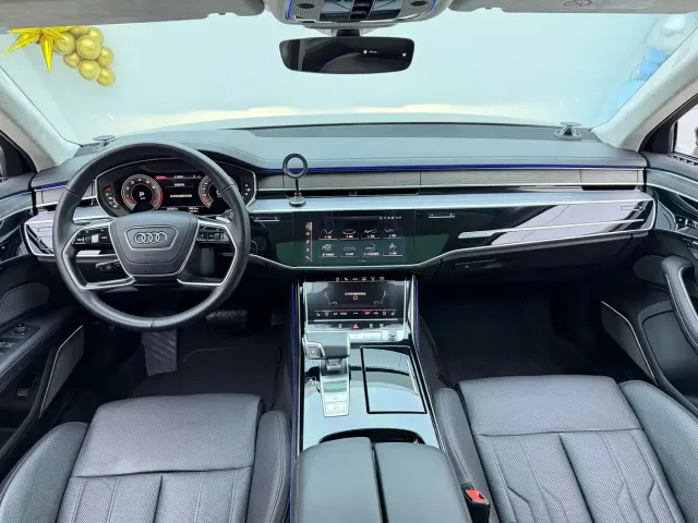 Audi A8 — Фото автомобиля 4