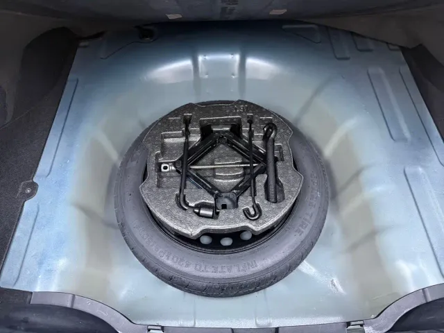 Hyundai Elantra — Фото автомобиля 15