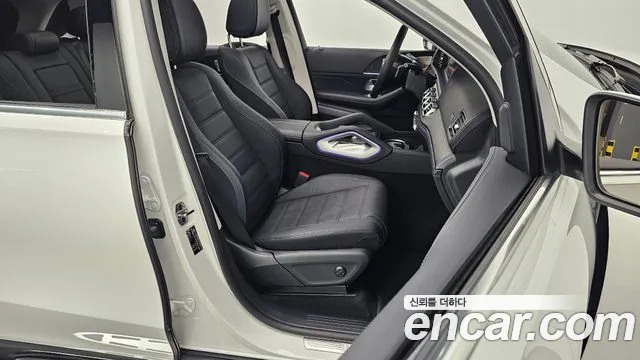 Mercedes-Benz GLE-Class — Фото автомобиля 9