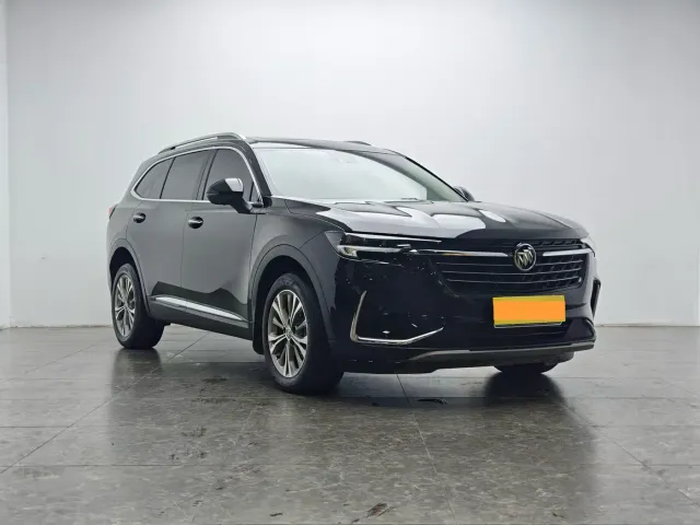 Buick Envision Plus — Фото автомобиля 2