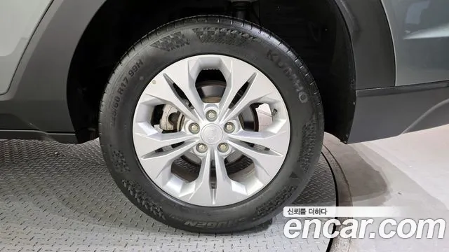 KG_Mobility_Ssangyong Torres Torres Бензин 1.5 4WD — Фото автомобиля 21