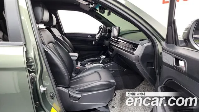 KG_Mobility_Ssangyong Rexton Новый Rexton Sport Khan Дизель 2.2 4WD — Фото автомобиля 11