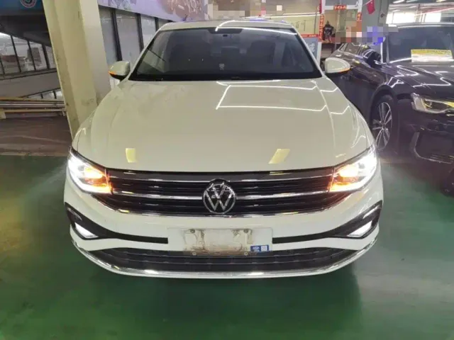 Volkswagen Bora — Фото автомобиля 2