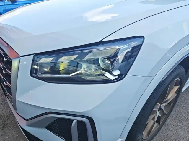 Audi Q2L — Фото автомобиля 23