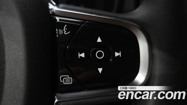 Вольво V60 V60 Cross Country 2 поколение B5 Ultimate AWD — Фото автомобиля 29