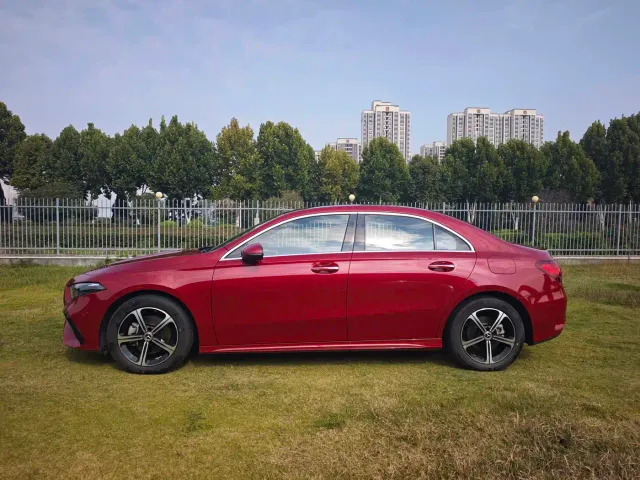 Mercedes-Benz A-Class — Фото автомобиля 8