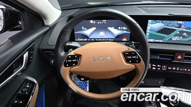 Kia EV6 — Фото автомобиля 18
