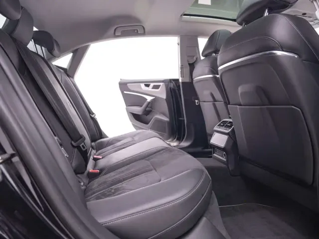 Audi A7L — Фото автомобиля 26