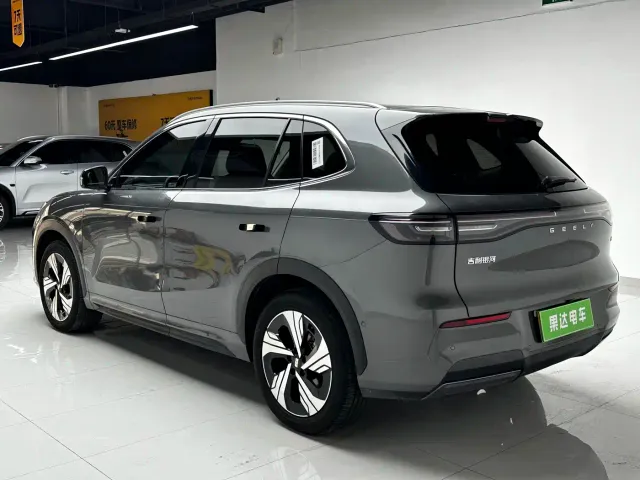 Geely Galaxy E5 — Фото автомобиля 8