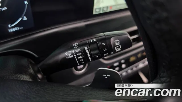 Kia Seltos — Фото автомобиля 29