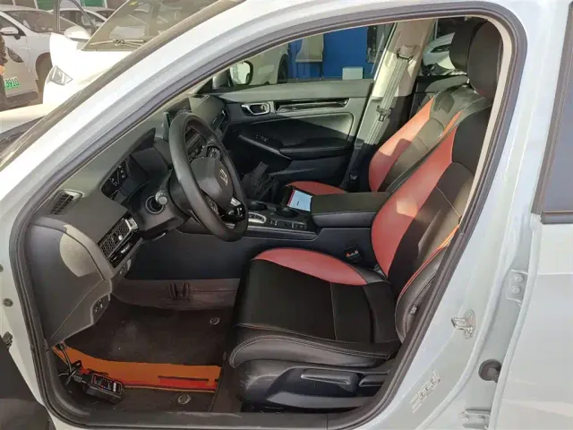Honda Civic — Фото автомобиля 14