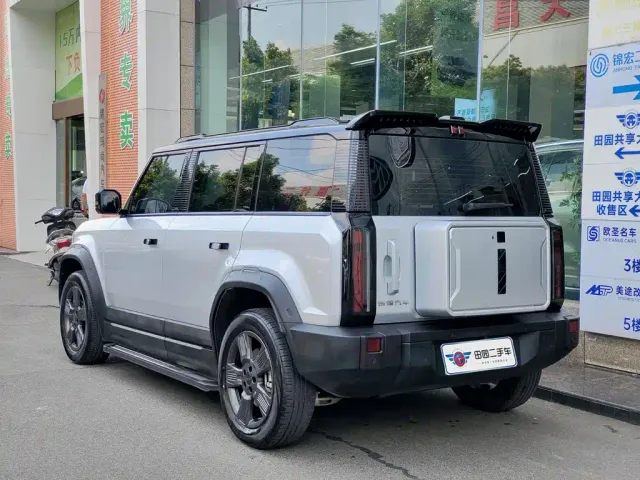 iCAR 03 — Фото автомобиля 4