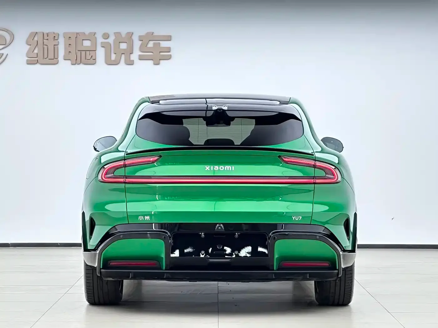 Xiaomi Auto Xiaomi YU7 2025 Extended Range RWD Edition — Фото автомобиля 3