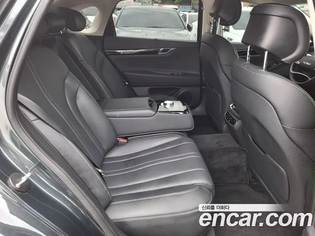 Genesis G80 RG3 — Фото автомобиля 19