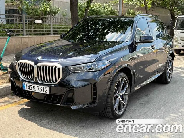 Фотография автомобиля — BMW X5 G05