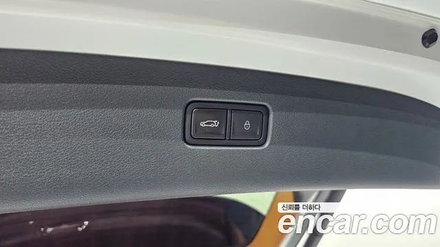 Genesis GV80 — Фото автомобиля 26