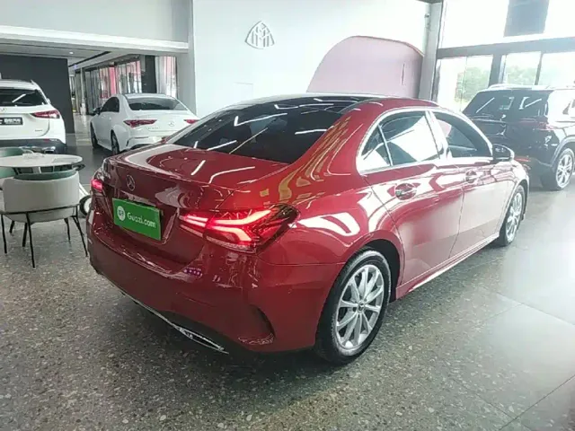 Mercedes-Benz A-Class — Фото автомобиля 6