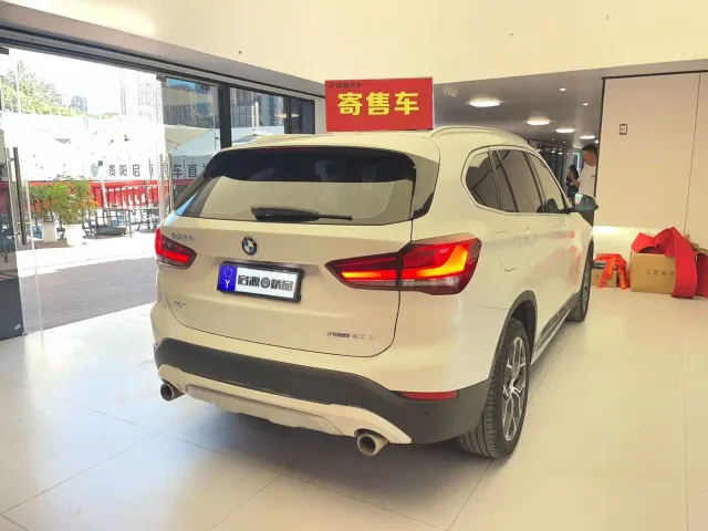 BMW X1 — Фото автомобиля 10