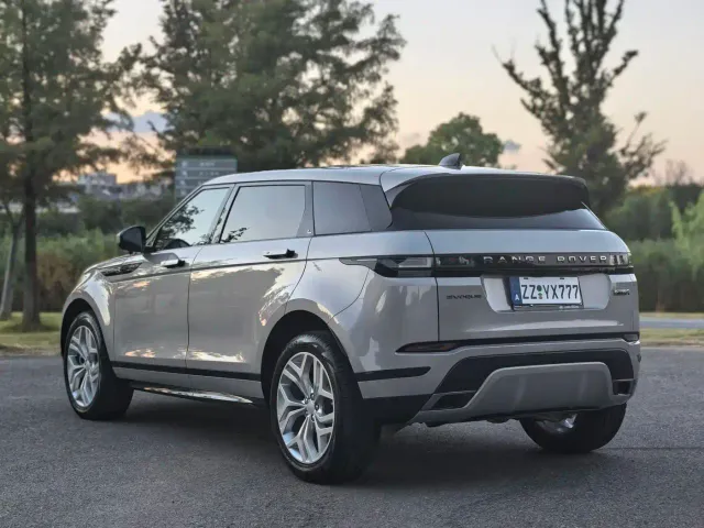 Land Rover Range Rover Evoque — Фото автомобиля 20