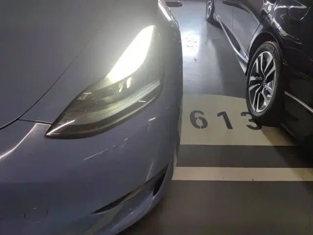 Tesla Model Y — Фото автомобиля 5