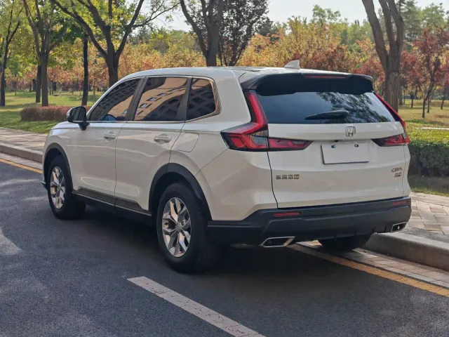 Honda CR-V — Фото автомобиля 5