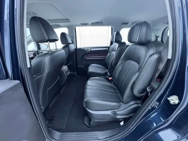 GAC Trumpchi M6 — Фото автомобиля 18