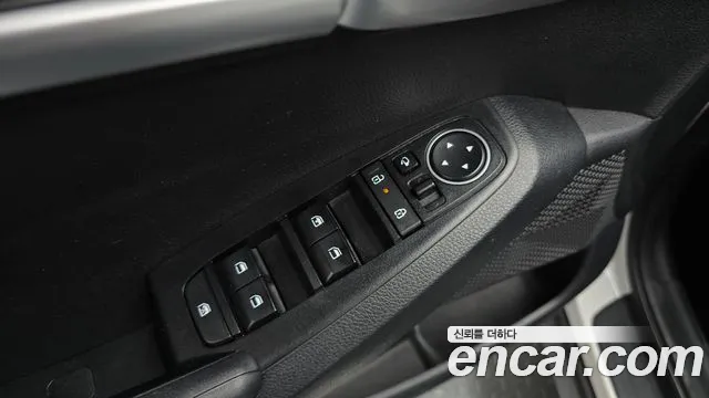 Kia Seltos New — Фото автомобиля 29