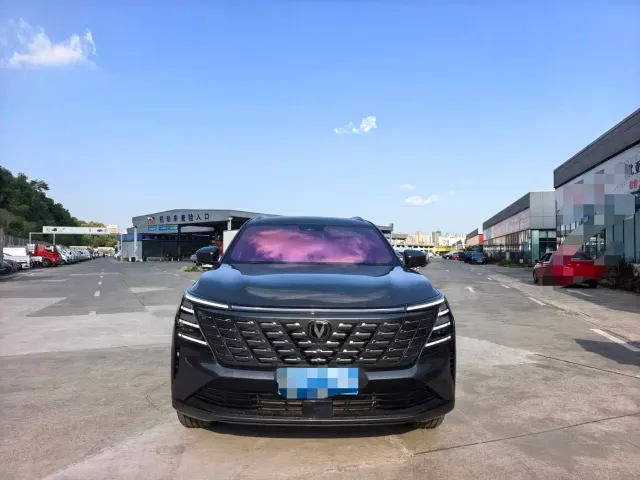 Changan CS75 Plus — Фото автомобиля 2