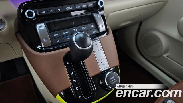 Hyundai Casper Новый Casper Turbo Essential — Фото автомобиля 9