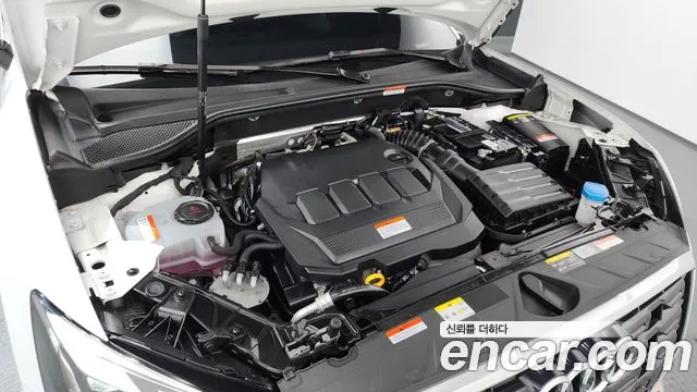 Audi Q2 35 TDI Premium — Фото автомобиля 6