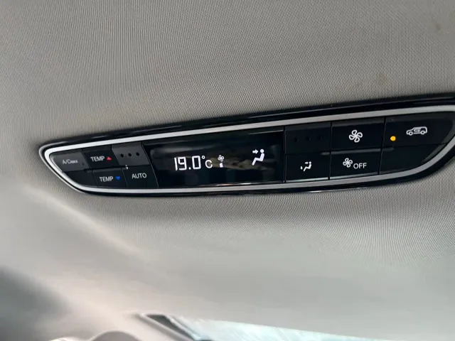 GAC Trumpchi M8 — Фото автомобиля 17