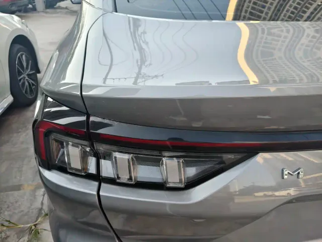 Ford Mondeo — Фото автомобиля 7