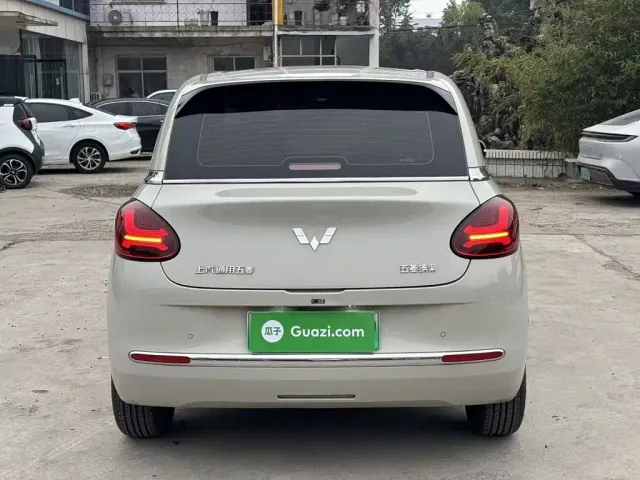 Wuling Bingo — Фото автомобиля 5