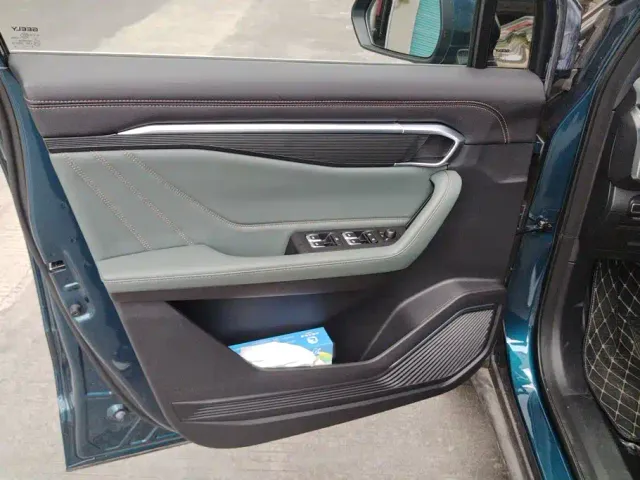 Geely Haoyue L — Фото автомобиля 6