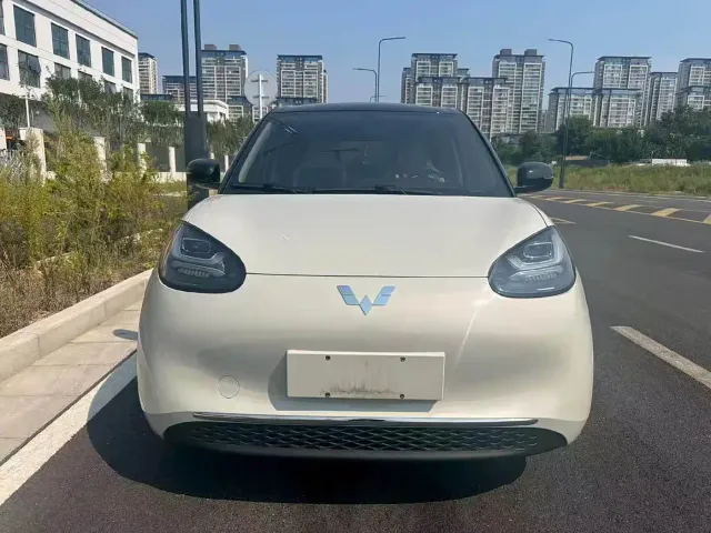 Wuling Bingo — Фото автомобиля 2