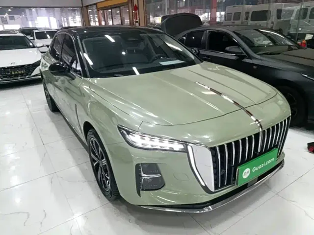 Hongqi H5 PHEV — Фото автомобиля 3