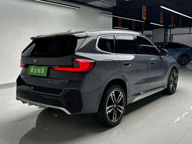 BMW X1 — Фото автомобиля 4