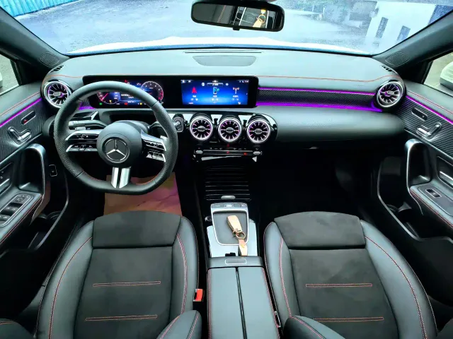 Mercedes-Benz A-Class — Фото автомобиля 5