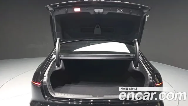 Hyundai Grandeur — Фото автомобиля 20