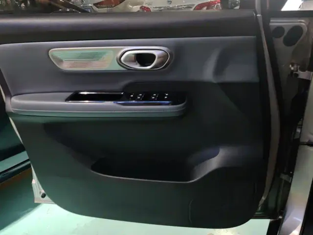 Aion AION Y 2023 Plus 510 Smart Leader Edition — Фото автомобиля 7
