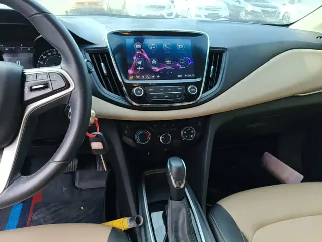 Chevrolet Monza — Фото автомобиля 12
