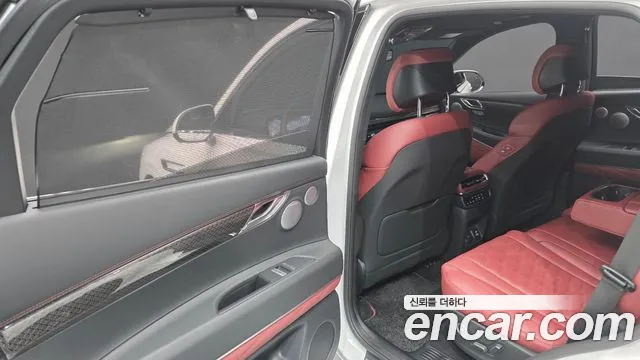 Genesis GV80 — Фото автомобиля 25